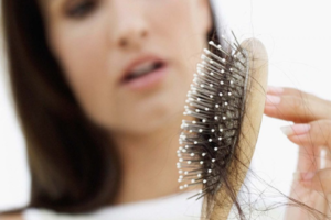 How Castor Oil May Help Support Hair Loss Due to Menopause